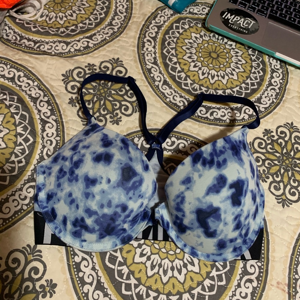 VS Pink Bra